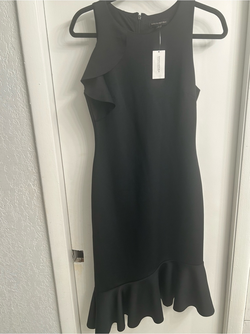 Banana Republic Black Sleeveless Ruffle-Hem Midi Dress